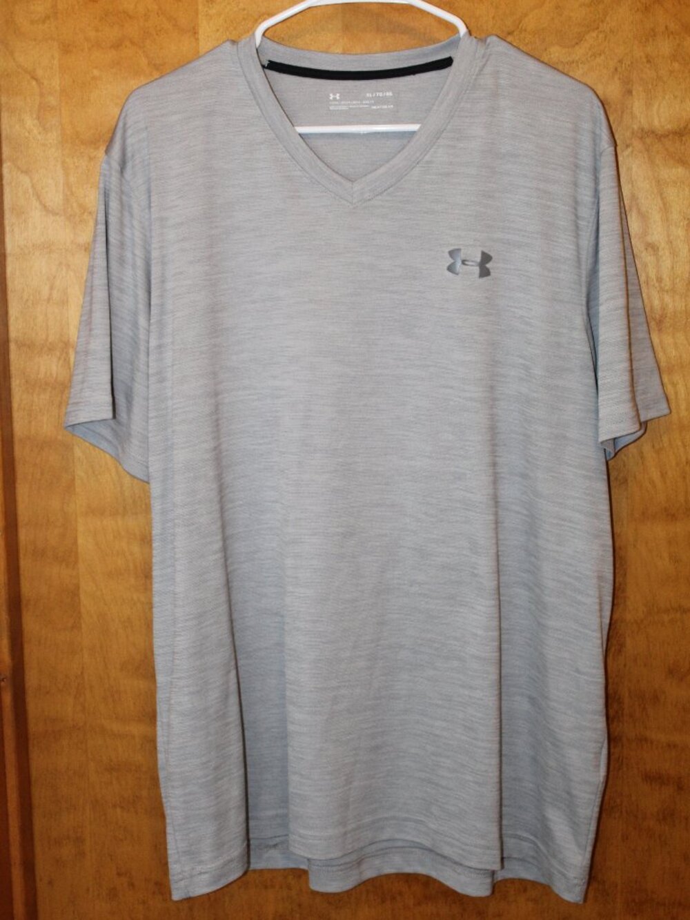 Under Armour Mens Size XL Heat Gear Loose Short Sleeve T-Shirt Gray